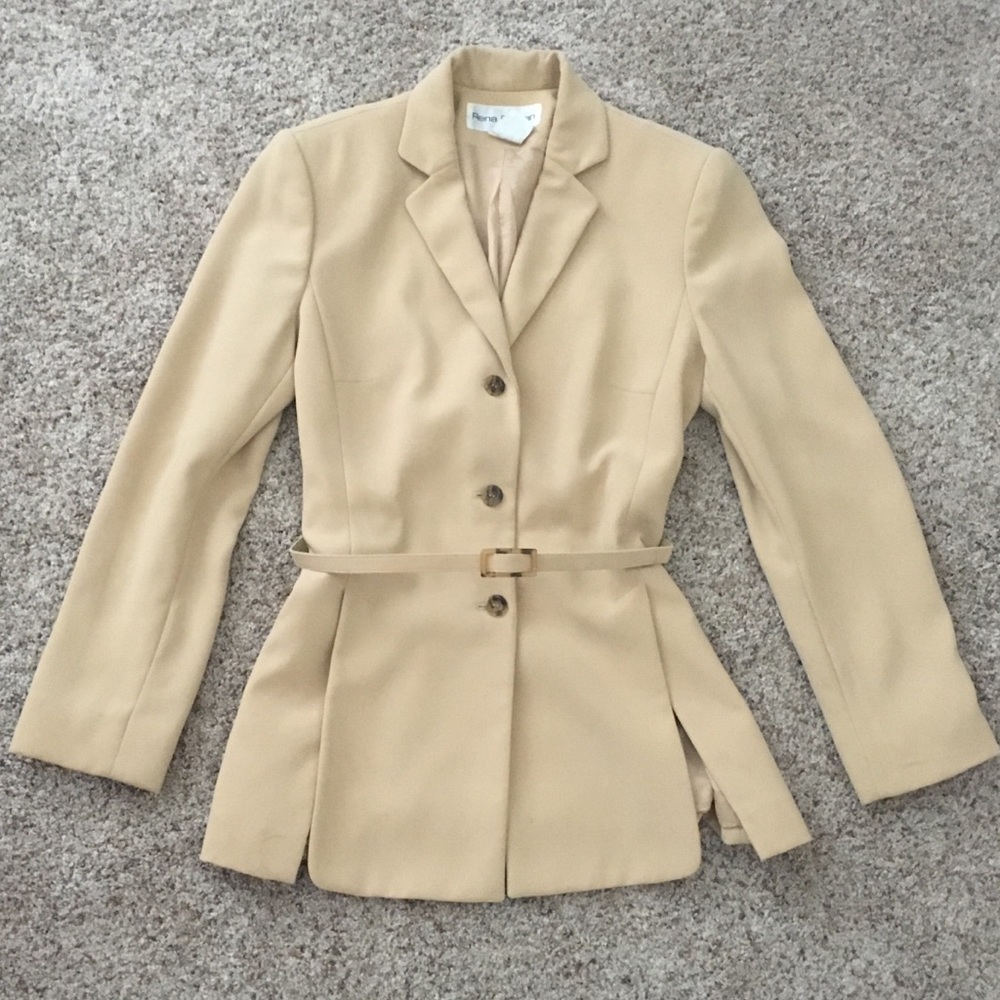Classic Camel Suit!